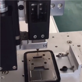 手機(jī)點(diǎn)膠